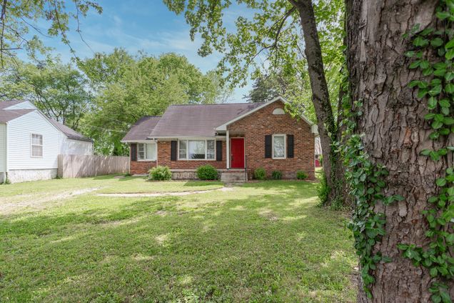1402 Wisdom Street Chattanooga, TN House Sold - Photo 1 of 19. Opens carousel modal