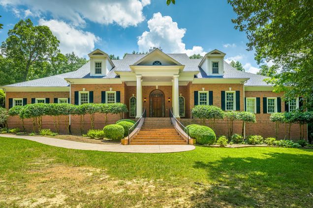 3405 Anderson Pike Signal Mountain, TN House Sold - Photo 1 of 40. Opens carousel modal