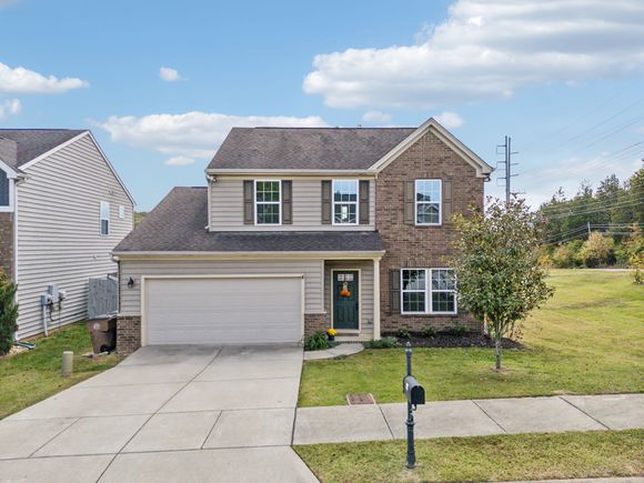 304 Parmley Ln Nashville, TN House Sold - Photo 1 of 42. Opens carousel modal
