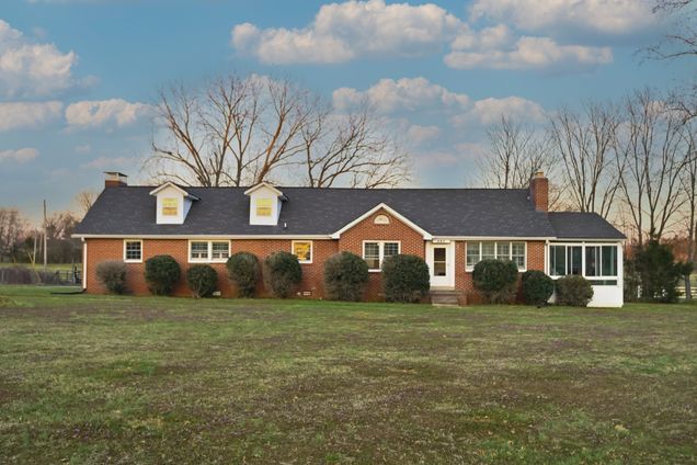 201 Sulphur Springs Rd Shelbyville, TN House Active - Photo 1 of 99. Opens carousel modal