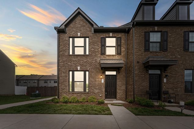 420 Park Ave Unit 51 Lebanon, TN Townhouse Active - Photo 1 of 34. Opens carousel modal