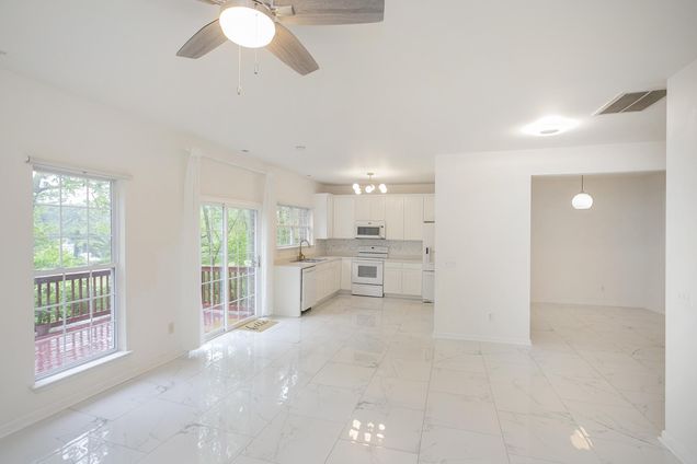 103 Nashboro Grns