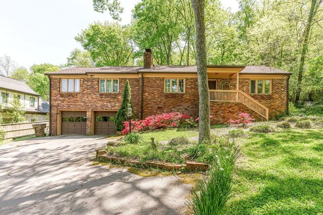 4517 Beacon Dr Nashville, TN House Active - Photo 1 of 19. Opens carousel modal