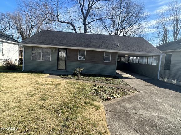 1920 Connecticut Ave Knoxville, TN House Sold - Photo 1 of 29. Opens carousel modal