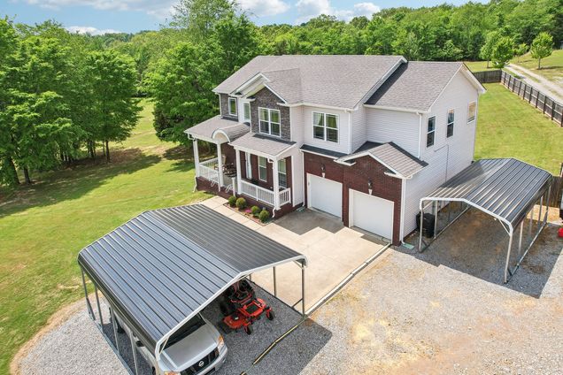 1792 Antler Rd