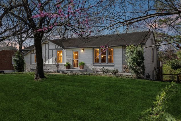407 Wauford Dr Nashville, TN House Sold - Photo 1 of 53. Opens carousel modal