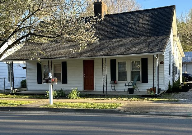618 E Vine St Murfreesboro, TN House Sold - Photo 1 of 22. Opens carousel modal