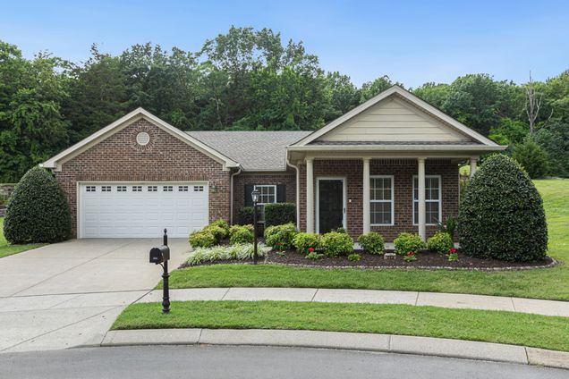 264 Wrennewood Ln