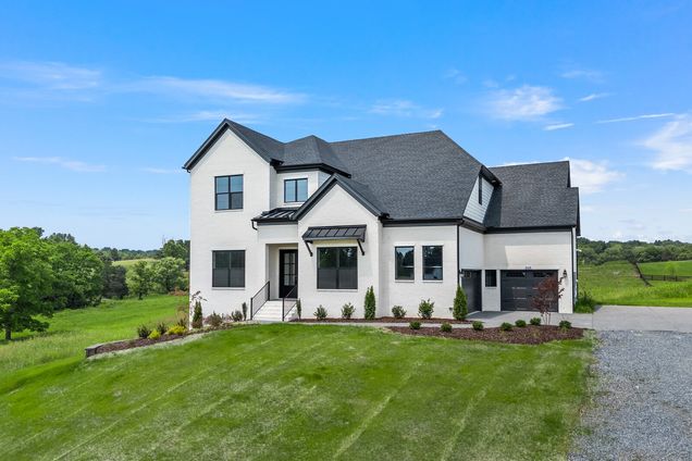 828 Horn Springs Rd
