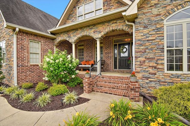 3006 Landview Dr Murfreesboro, TN House Sold - Photo 1 of 44. Opens carousel modal