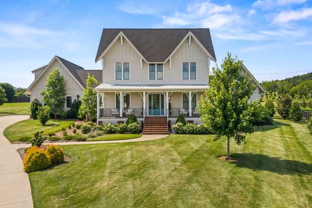 1804 Gunnerson Lane