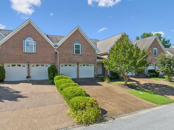 4550 Fire Pink Trail