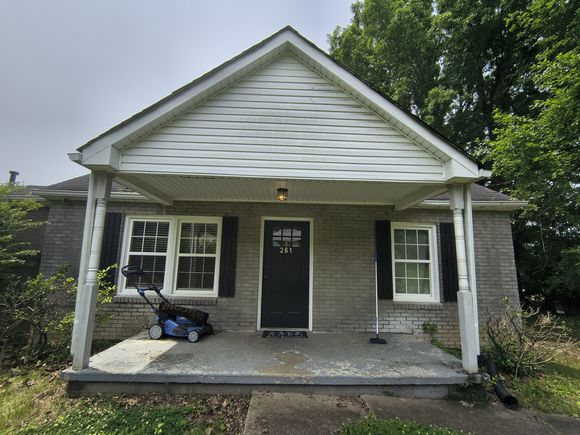 261 Caldwell Ln