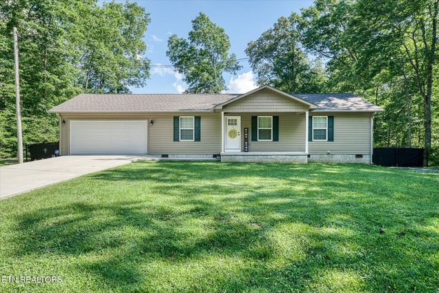 4135 Chica Rd