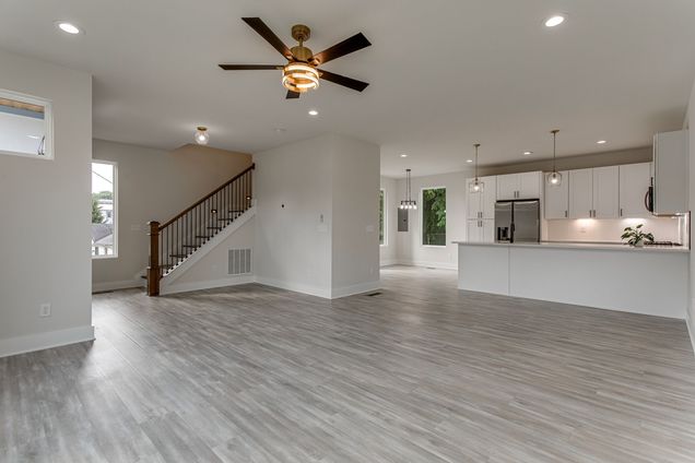 1715 Kellow St Nashville, TN House Active - Photo 1 of 11. Opens carousel modal