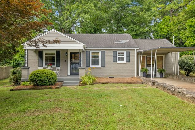 2821 Live Oak Rd