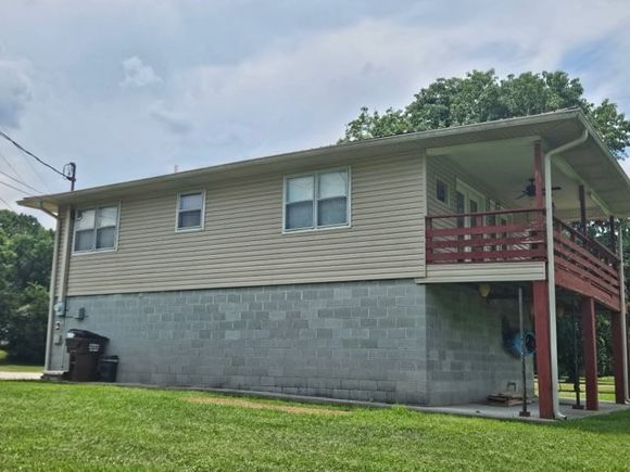 415 Davis Corner Rd Mount Juliet, TN House Active - Photo 1 of 11. Opens carousel modal