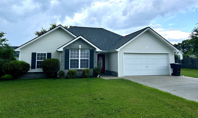 3446 Wellington Pl Murfreesboro, TN House Active - Photo 1 of 13. Opens carousel modal