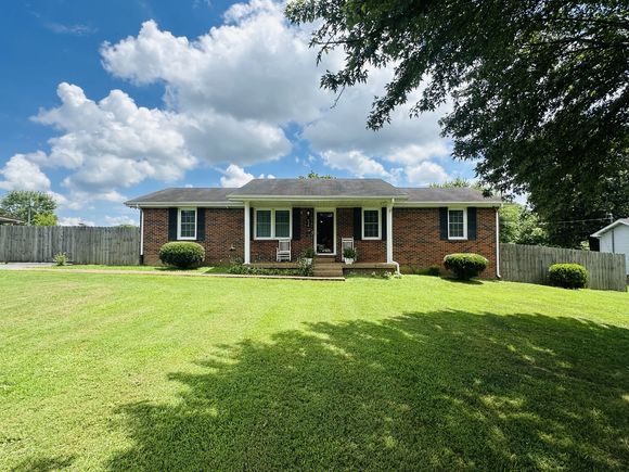 638 Chitwood Dr