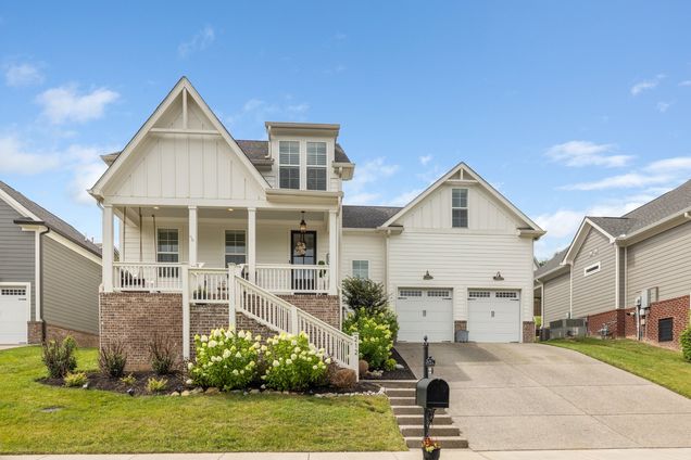 212 Rich Cir