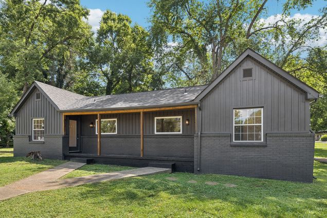 317 S Bilbro Ave Murfreesboro, TN Multifamily Active - Photo 1 of 15. Opens carousel modal