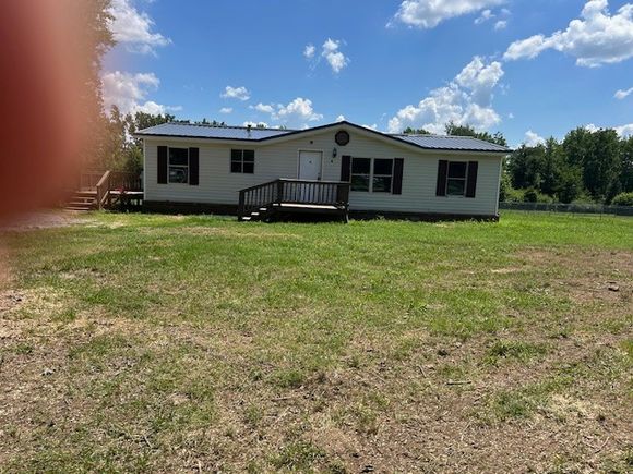 21 Country Dr