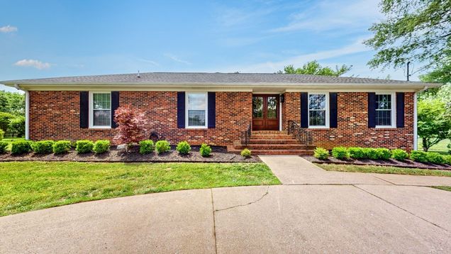400 Westland Dr