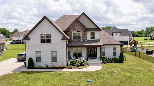 1236 Alex Walker Dr