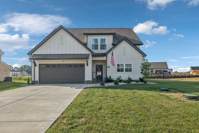 3209 Bootknife Dr