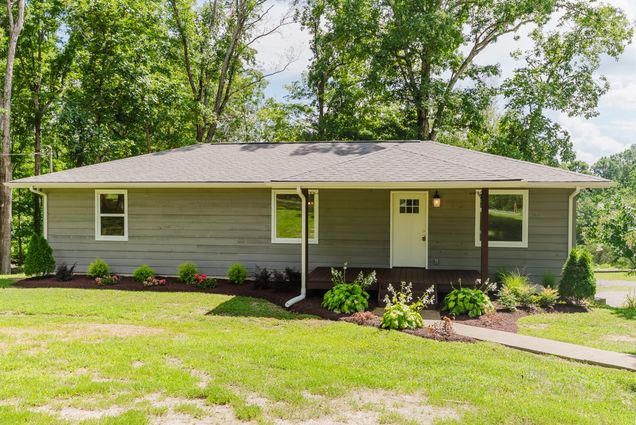 421 Westview Rd
