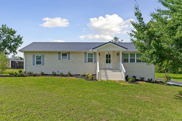682 Shady Rest Rd McMinnville, TN House Active - Photo 1 of 48. Opens carousel modal