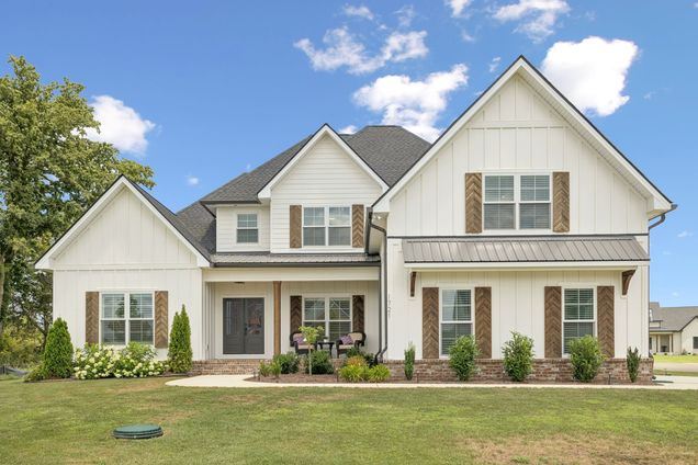1721 Martha Washington Way