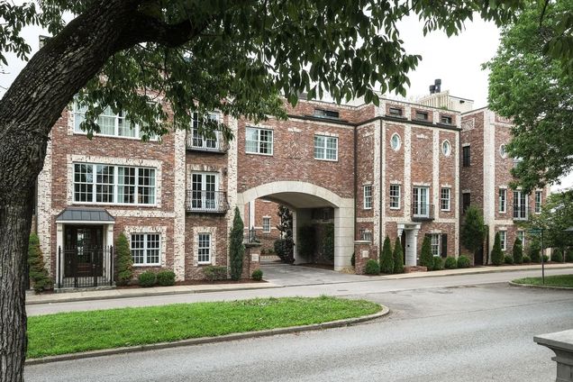 103 West End
