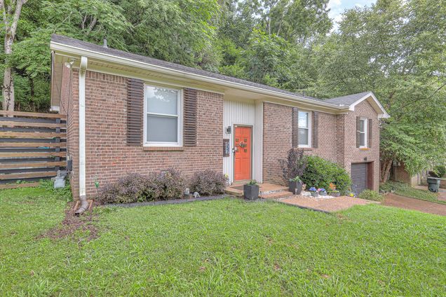 557 Holt Valley Rd