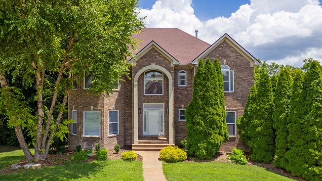 121 Kearney Ct Nolensville, TN House Active - Photo 1 of 42. Opens carousel modal
