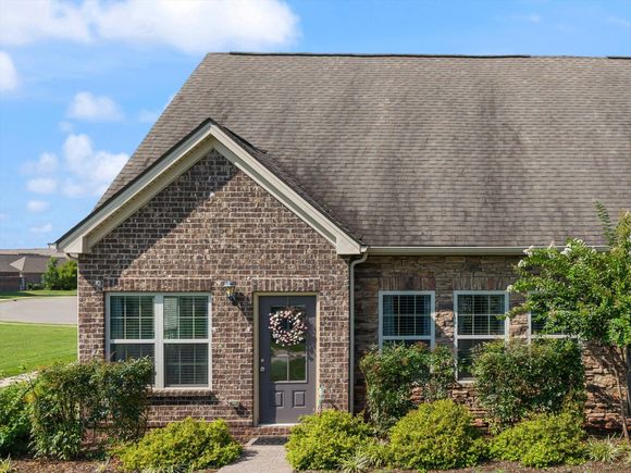 3316 Livermore Ln Murfreesboro, TN Townhouse Active - Photo 1 of 31. Opens carousel modal