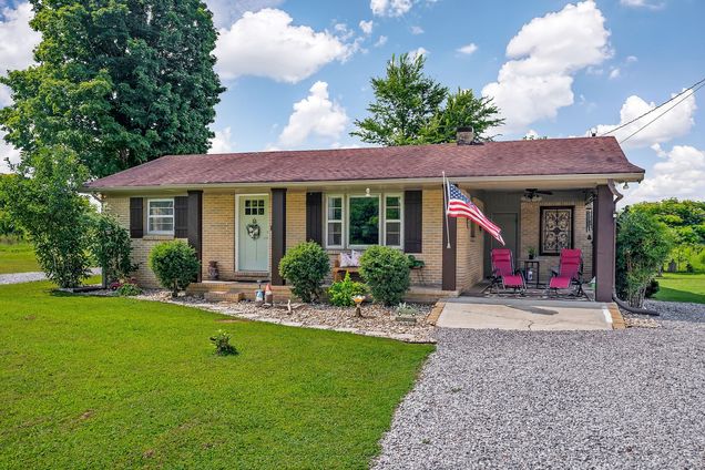 1032 Hills Creek Rd McMinnville, TN House Active - Photo 1 of 53. Opens carousel modal