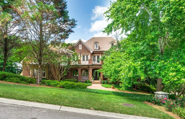 1 Wentworth Pl