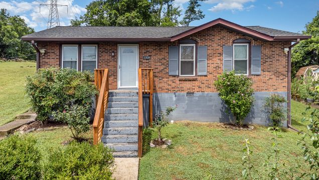 2328 Woodridge Dr Nashville, TN House Active - Photo 1 of 24. Opens carousel modal