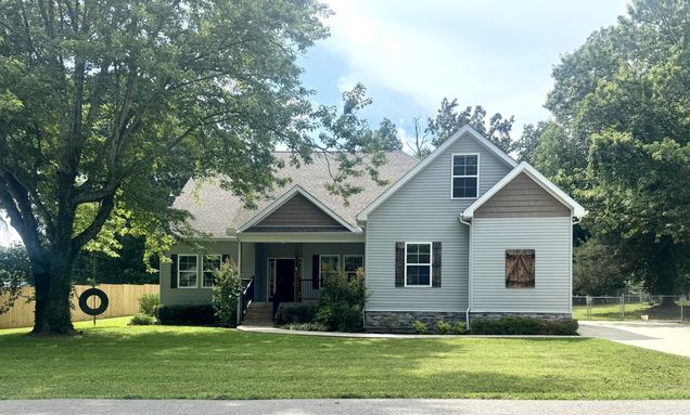 223 Dawn Dr McMinnville, TN House Active - Photo 1 of 43. Opens carousel modal
