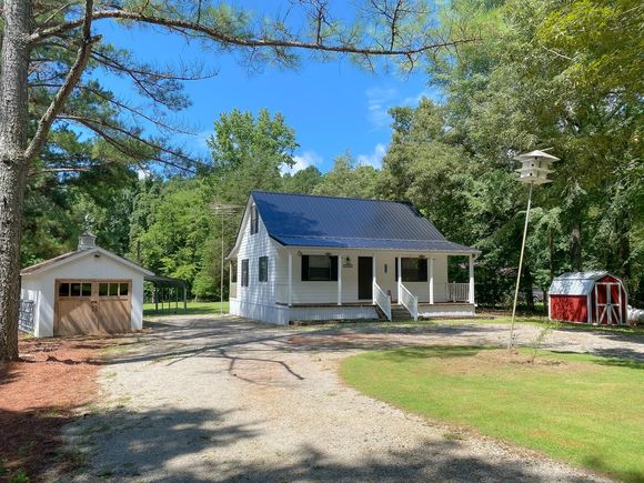 7305 Cuba Landing Rd Waverly, TN House Active - Photo 1 of 35. Opens carousel modal
