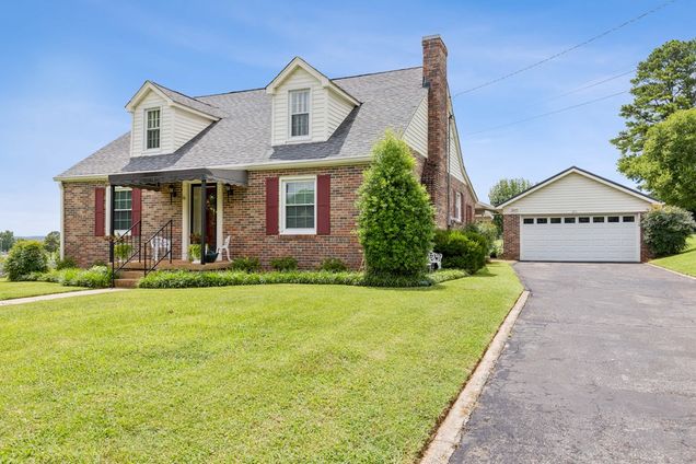 326 Ballentine St Pulaski, TN House Active - Photo 1 of 38. Opens carousel modal