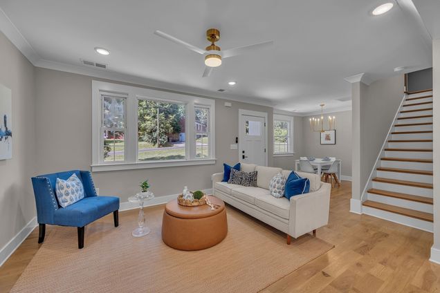 728 Drummond Dr Nashville, TN House Active - Photo 1 of 33. Opens carousel modal