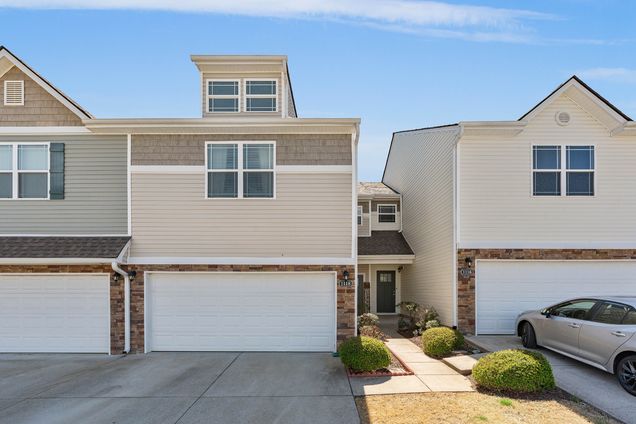 1118 Somerset Springs Dr Spring Hill, TN House Active - Photo 1 of 50. Opens carousel modal