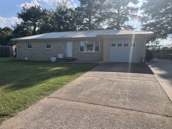 176 Thompson Dr Minor Hill, TN House Active - Photo 1 of 23. Opens carousel modal