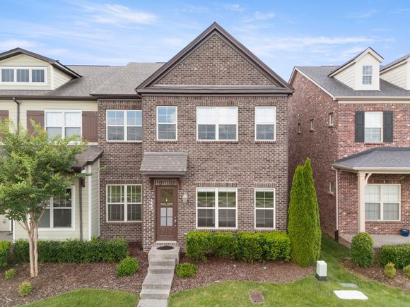2067 Inland Dr Franklin, TN House Active - Photo 1 of 41. Opens carousel modal