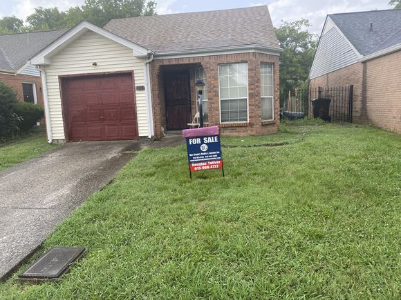 804 Willow Trace Ct Whites Creek, TN House Active - Photo 1 of 1. Opens carousel modal