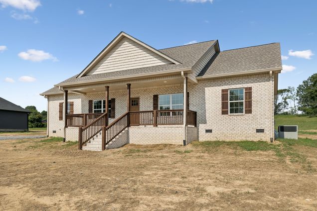 670 Howell Rd Westmoreland, TN House Active - Photo 1 of 42. Opens carousel modal