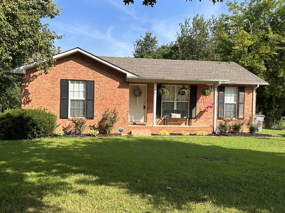 401 Pacific Ave Oak Grove, KY House Active - Photo 1 of 1. Opens carousel modal