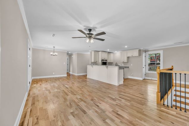 887 Harvey Rd